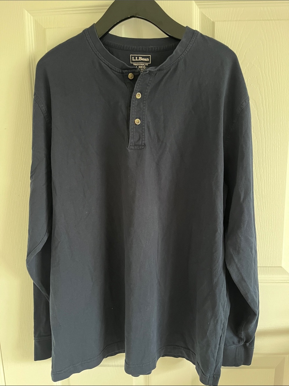 L.L. Bean Navy Long-Sleeve 100% Cotton Henley Shirt Gorpcore Hiking Camping